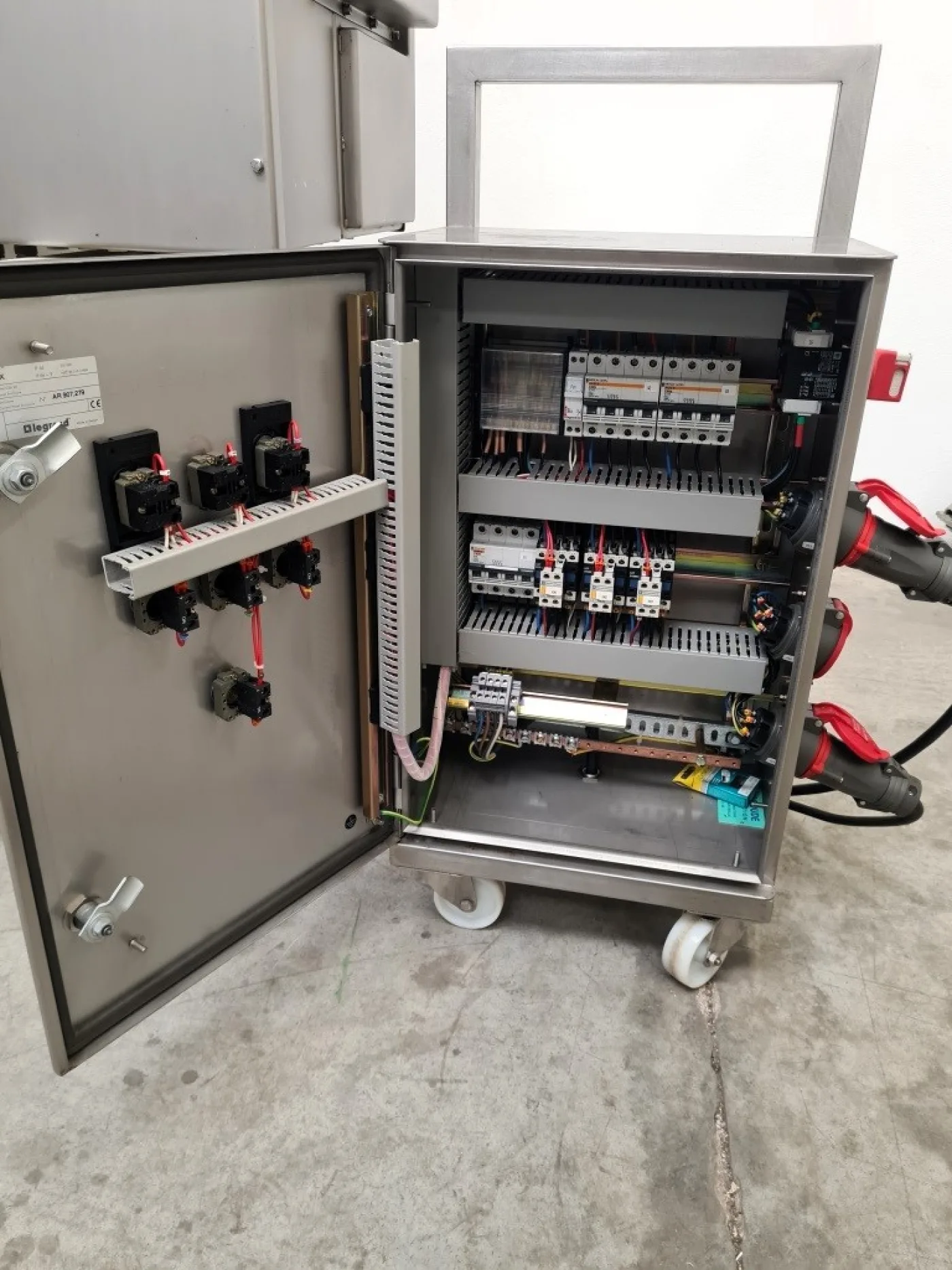 BASSINA DI RIVESTIMENTO – DUMOULIN – MOD. TVV500 - 4