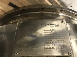 USED INOXGER STAINLESS STEEL REACTOR 400 LITERS WITH AGITATION, HALF ROD AND HERMETIC HEATING