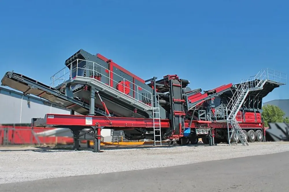 General 03 — Mobile Impact Crushing & Screening Plant (Flagship)