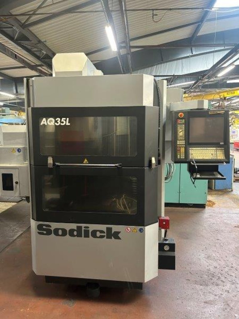 EDM Machine – SODICK AQ35L