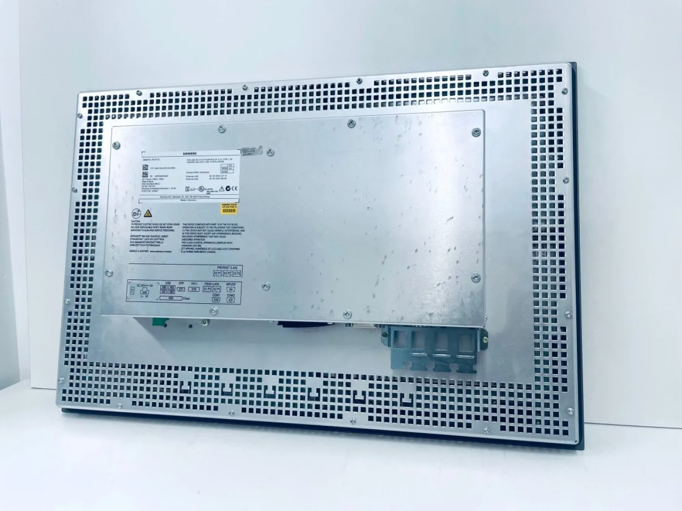 Siemens SIMATIC HMI IPC 477D 6AV7240-3EC04-0HA0 - 2