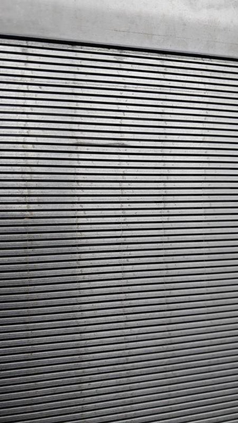 Bow screen