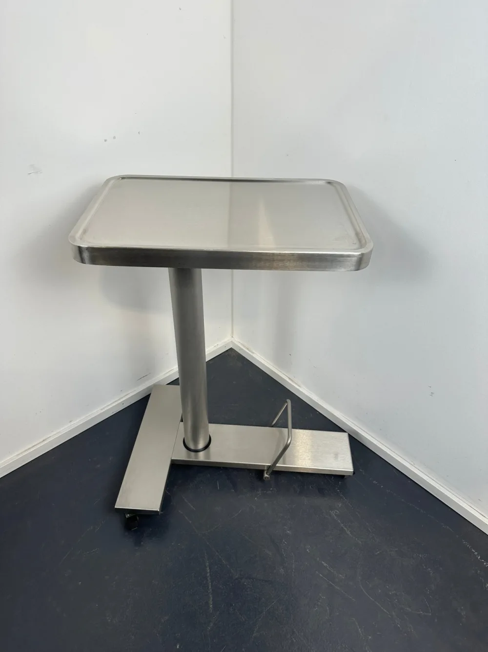 Schmitz Instrumententisch Stumme Schwester 90-135cm