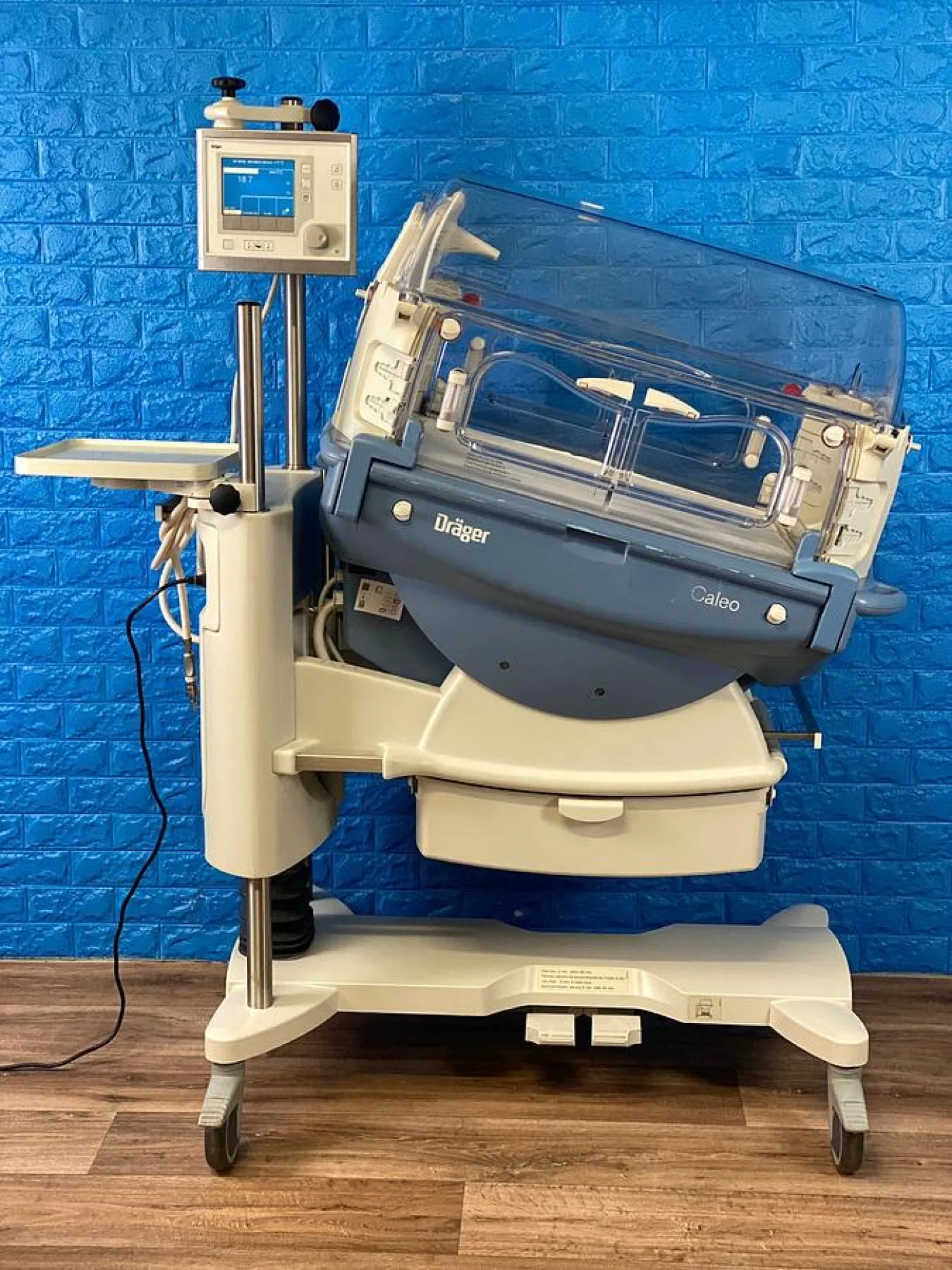 Dräger Baby Incubator Caleo YOM:2009 - 7