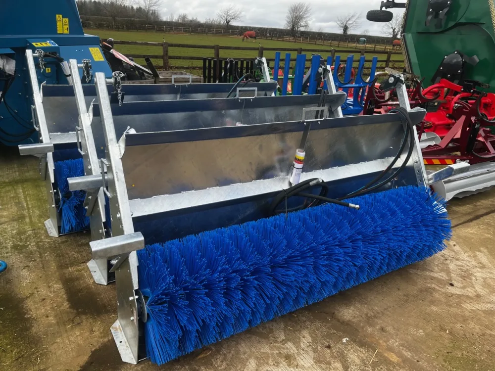 Suton Bucket Brush SSB-213