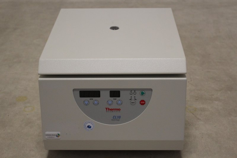 Thermo CL10 Centrifuge