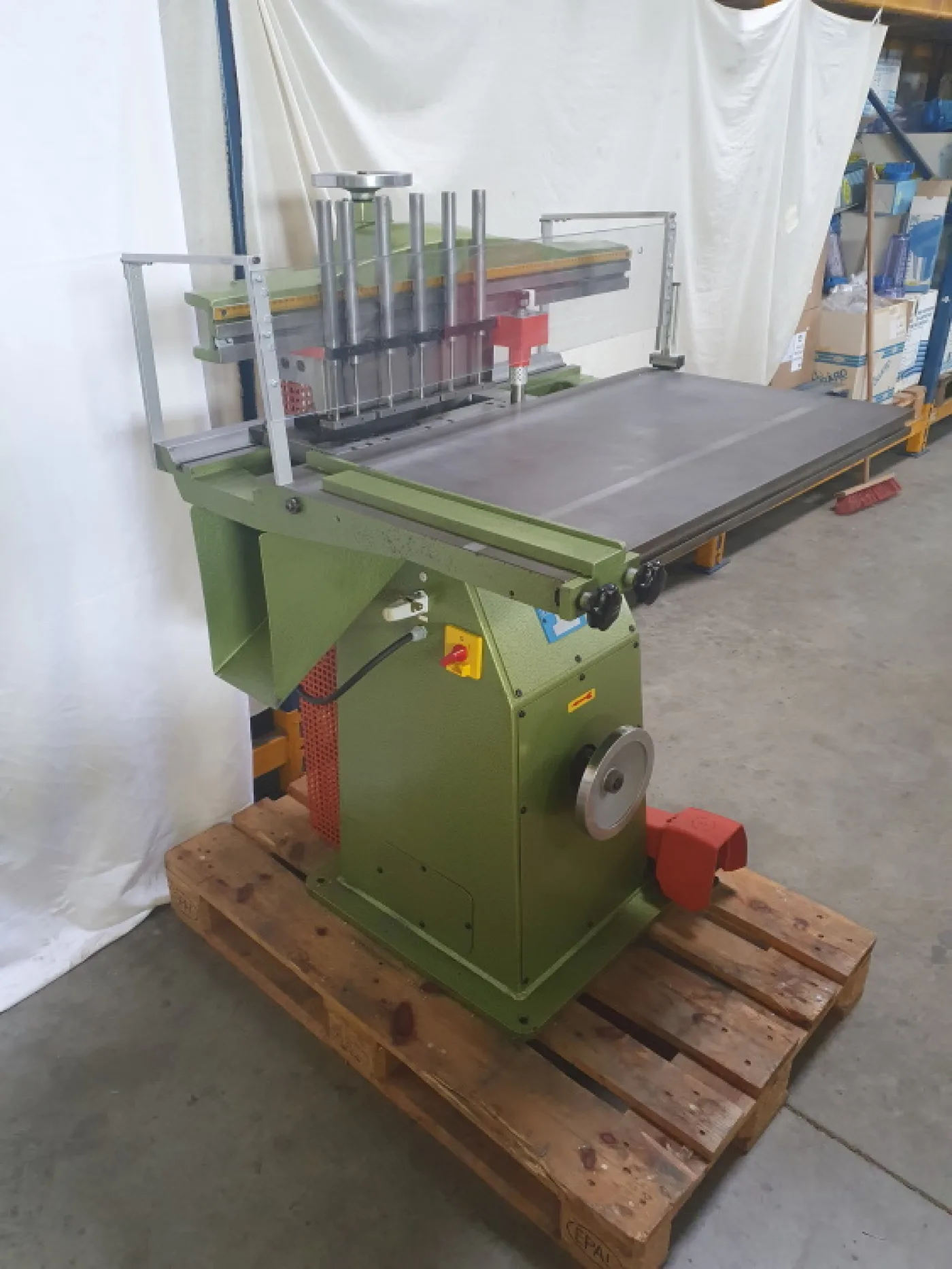 Universalstanze Tränklein USM 900 - 2