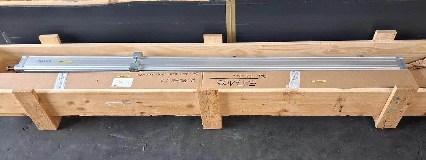 Linearachse / Linearachseinheit 2.200 mm mit Kugelgewindetrieb - 2