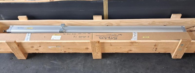 Linearachse / Linearachseinheit 2.200 mm mit Kugelgewindetrieb