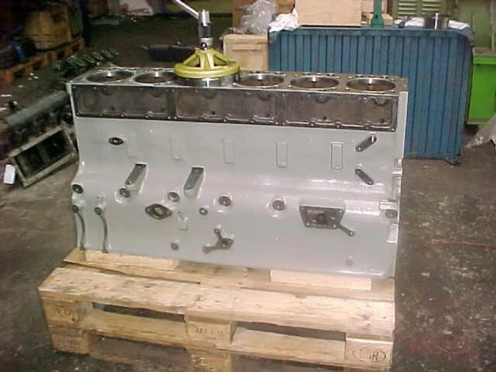 GRINDING SURFACE ENGINEBLOCK DEUTZ SBFM 716 / SBAM 816