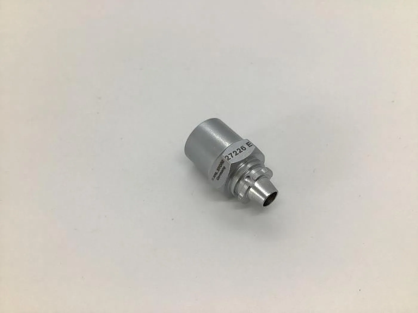 STORZ Adaptor Arthroscopy for Sheath 27226 E - 1
