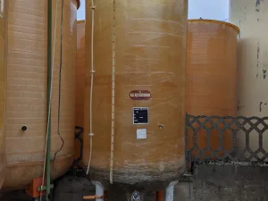 FIBERGLASS TANK VARIABLE CAPACITY FIRM GIMAR, CAPACITY HL 30 ABOUT, SECOND-HAND EQUIPMENTS