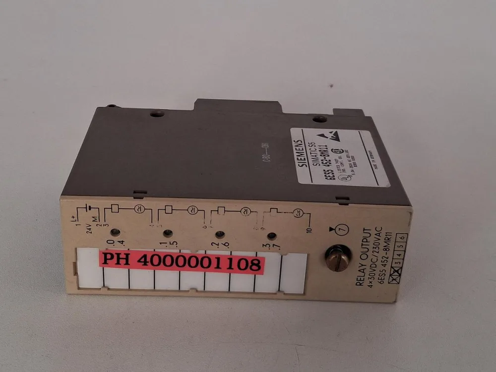 Siemens SIMATIC S5 6ES5 452-8MR11 Digital Output Module