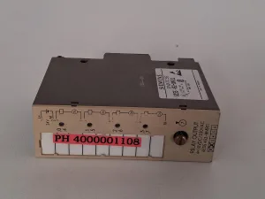 Siemens SIMATIC S5 6ES5 452-8MR11 Digital Output Module