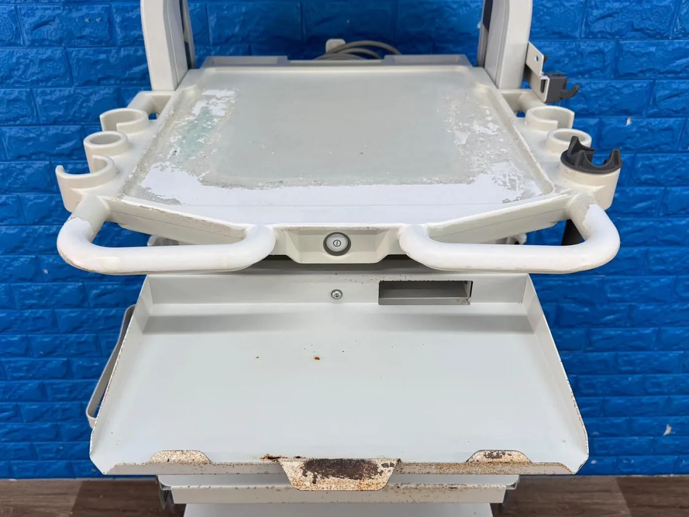 Olympus Trolley Model: WM-NP2 YOM: 2015 - 4