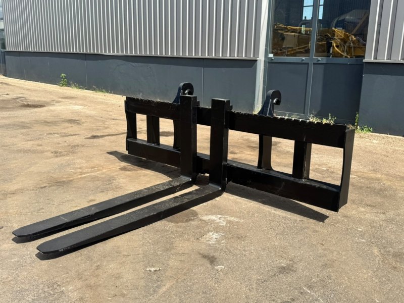 Volvo BM Mech 11 Ton 2400/1600mm