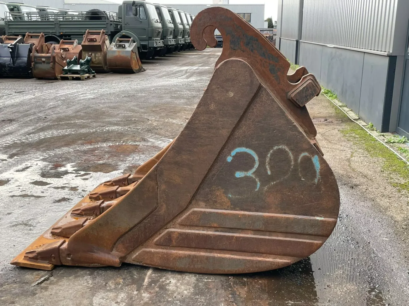 Excavator bucket HH5-1450-CW45S - 2