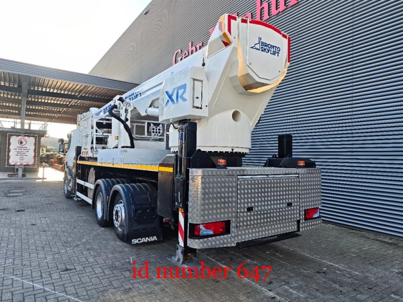 Scania P360 6x2 Bronto Skylift S56XR