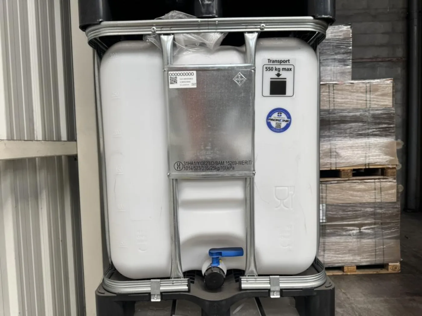 Food-grade Intermediate Bulk Container (IBC tote) 37x - 4