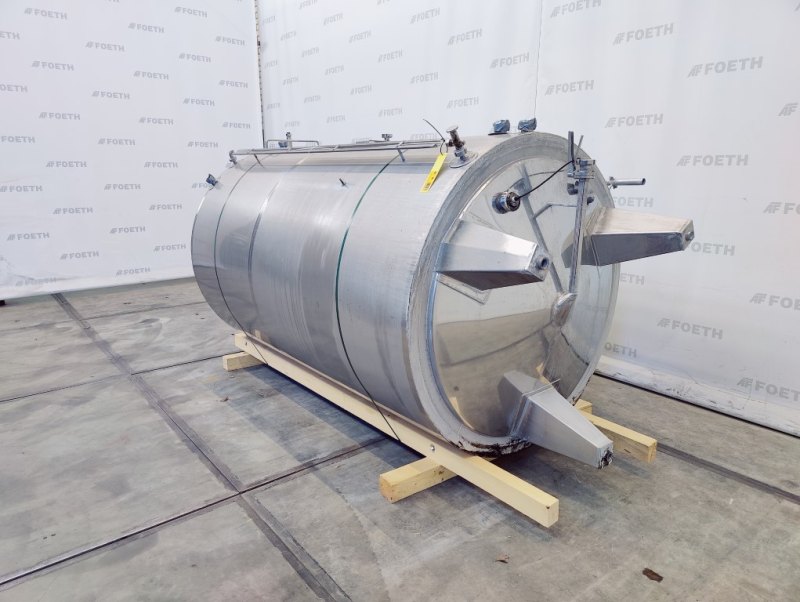 Ernst Möschle Behälterbau 3700 Ltr. - Vertical tank