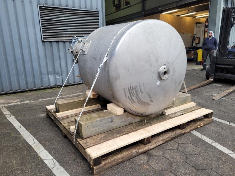 Unknown Pressure vessel