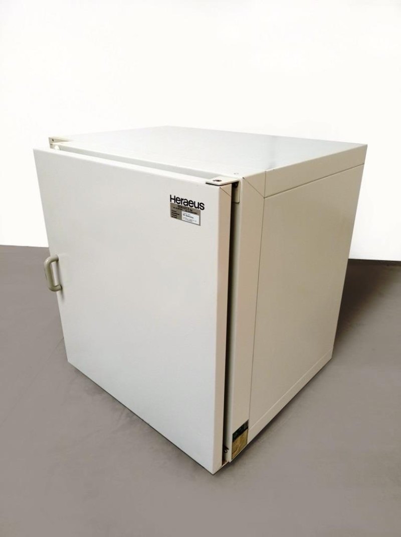 STUFA DI ESSICCAZIONE – HERAEUS – MOD. T 6200