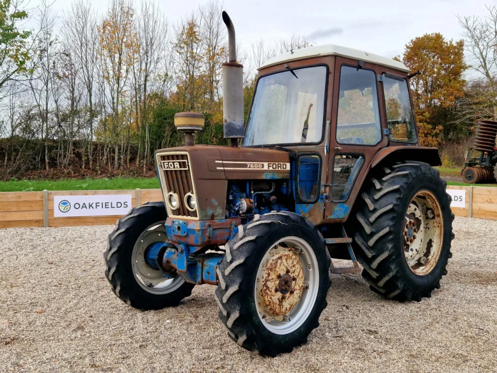 1980 Ford 7600 Dual Power 4WD Tractor
