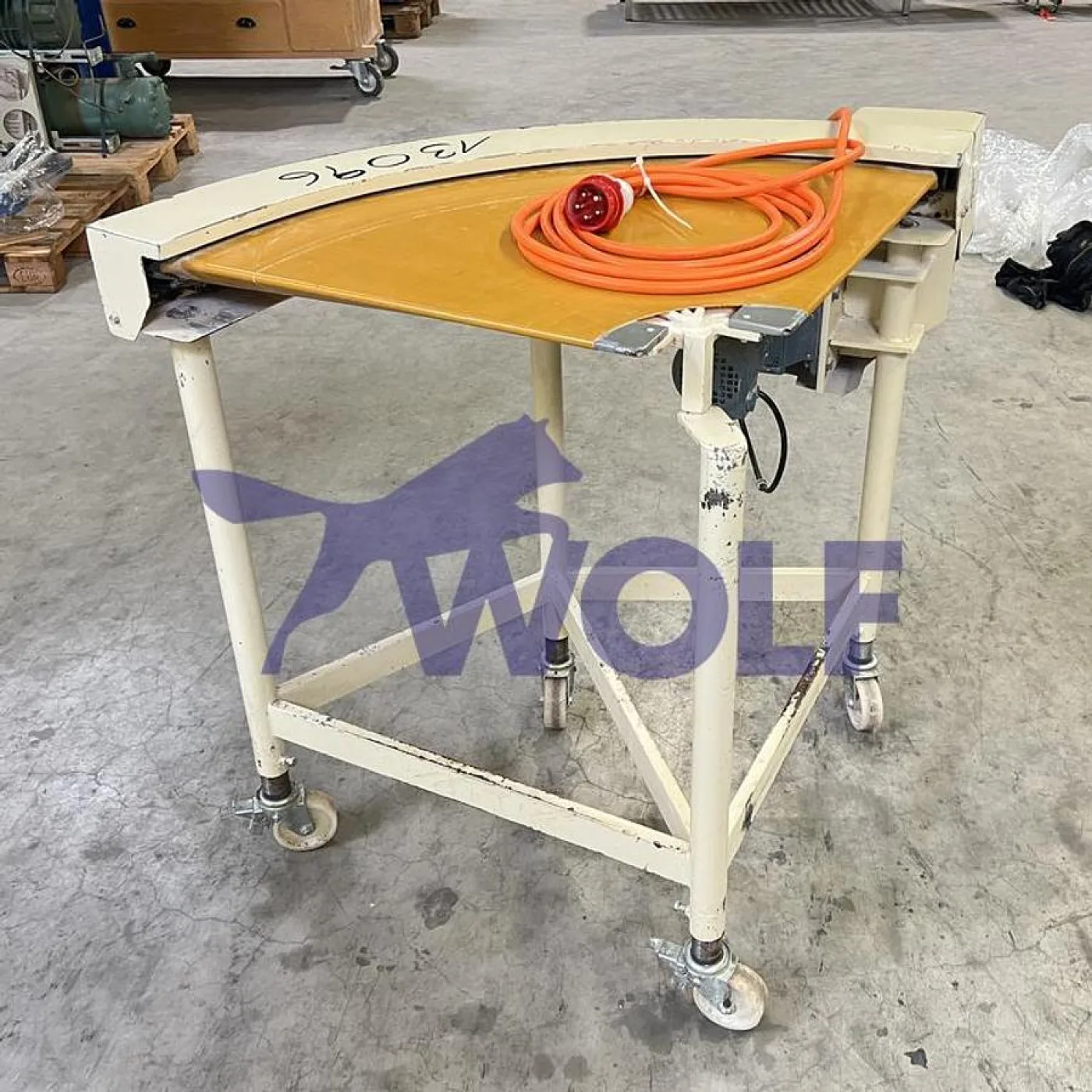 90°-Kurventisch SOLLICH - Type GT-420-90°R mit ca. 420 mm Arbeitsbreite. - 1