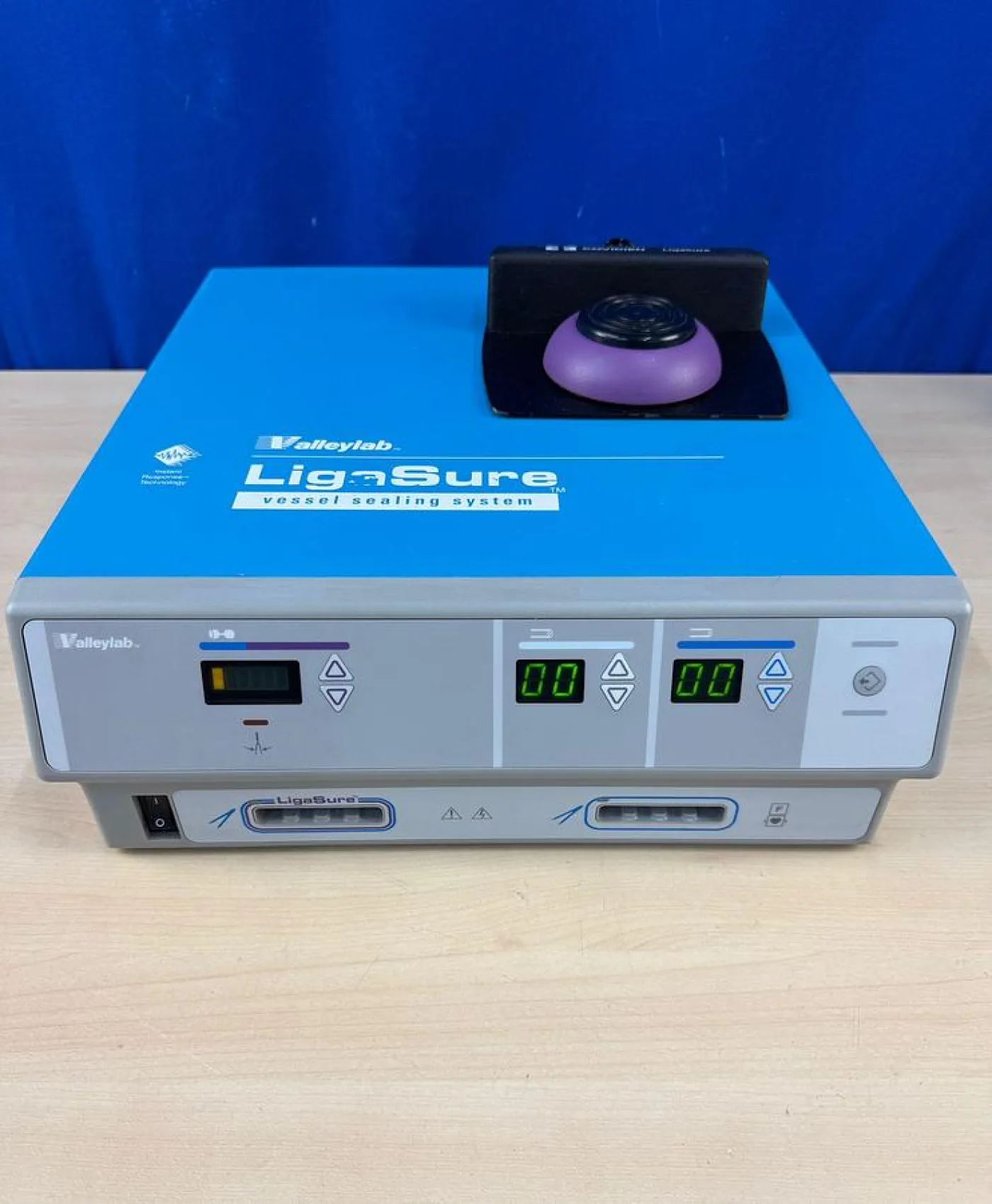 Valleylab Ligasure 8 Vessel Sealing System - 4