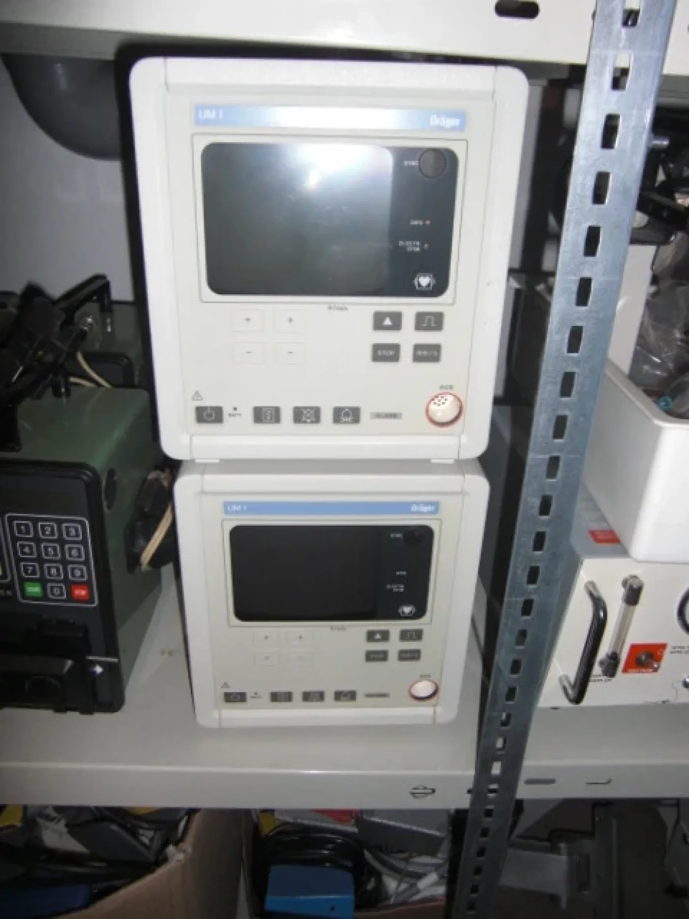 Dräger UM-1 EKG-Monitor - 1