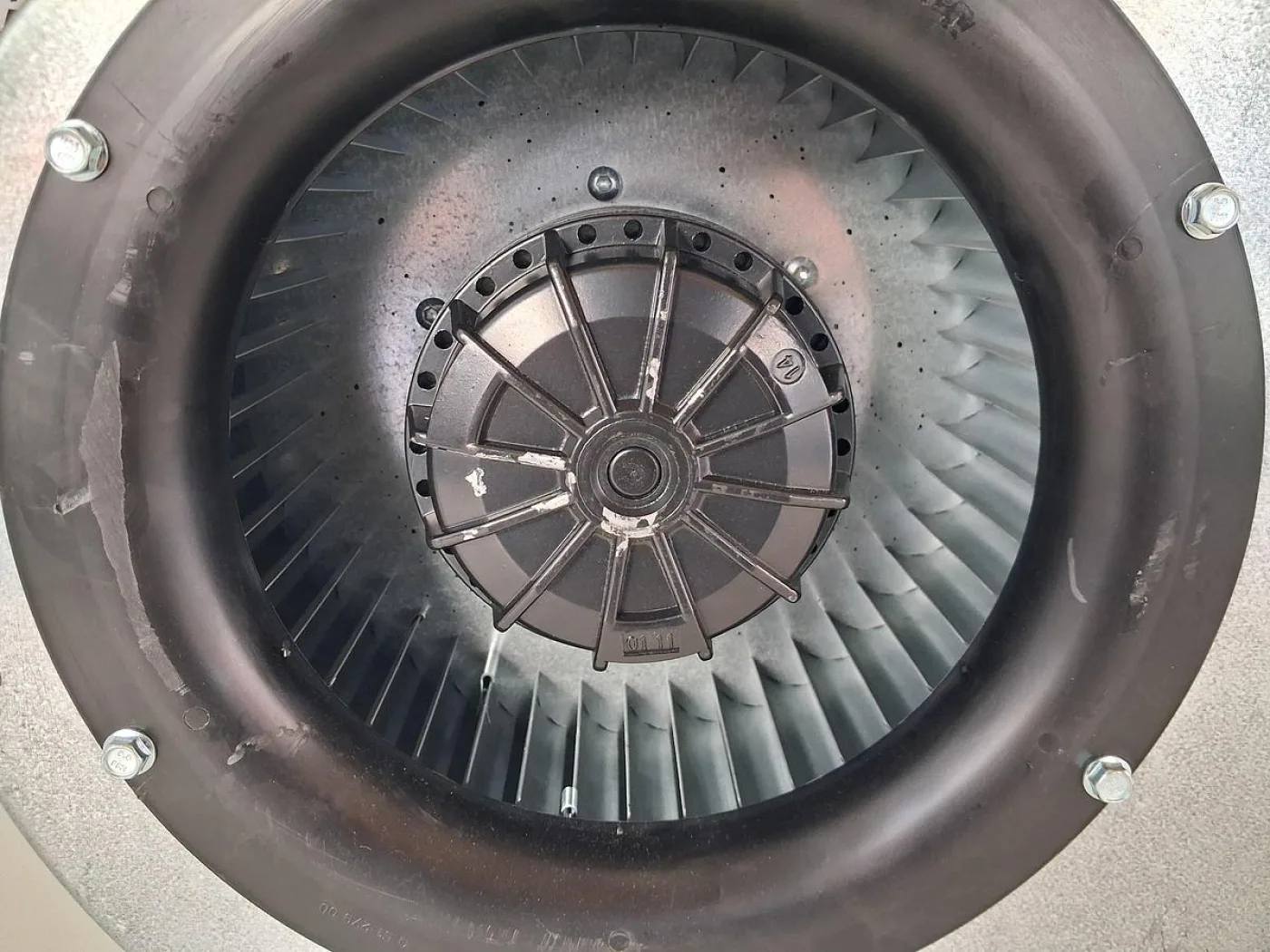 Rosenberg EREA 279-4 Radialventilator - 3