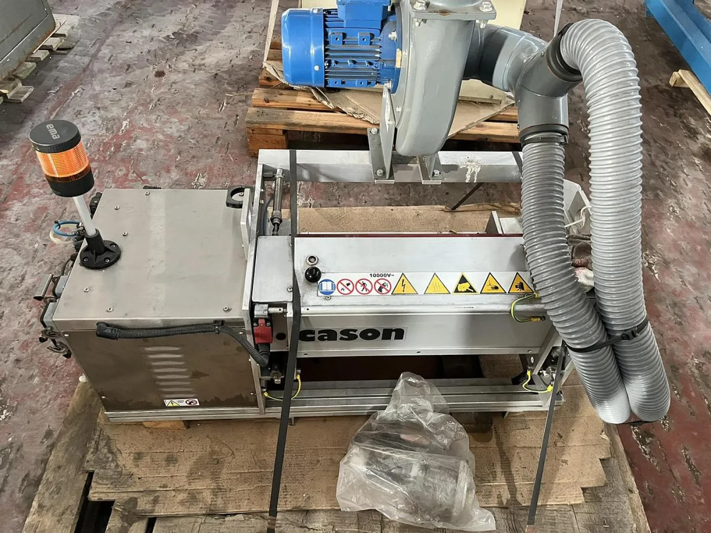 2013 CASON TCB10R AE0064 - 1