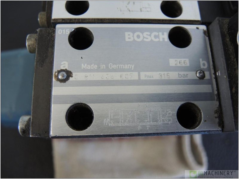 BOSCH 0 811 404 607 AI3059
