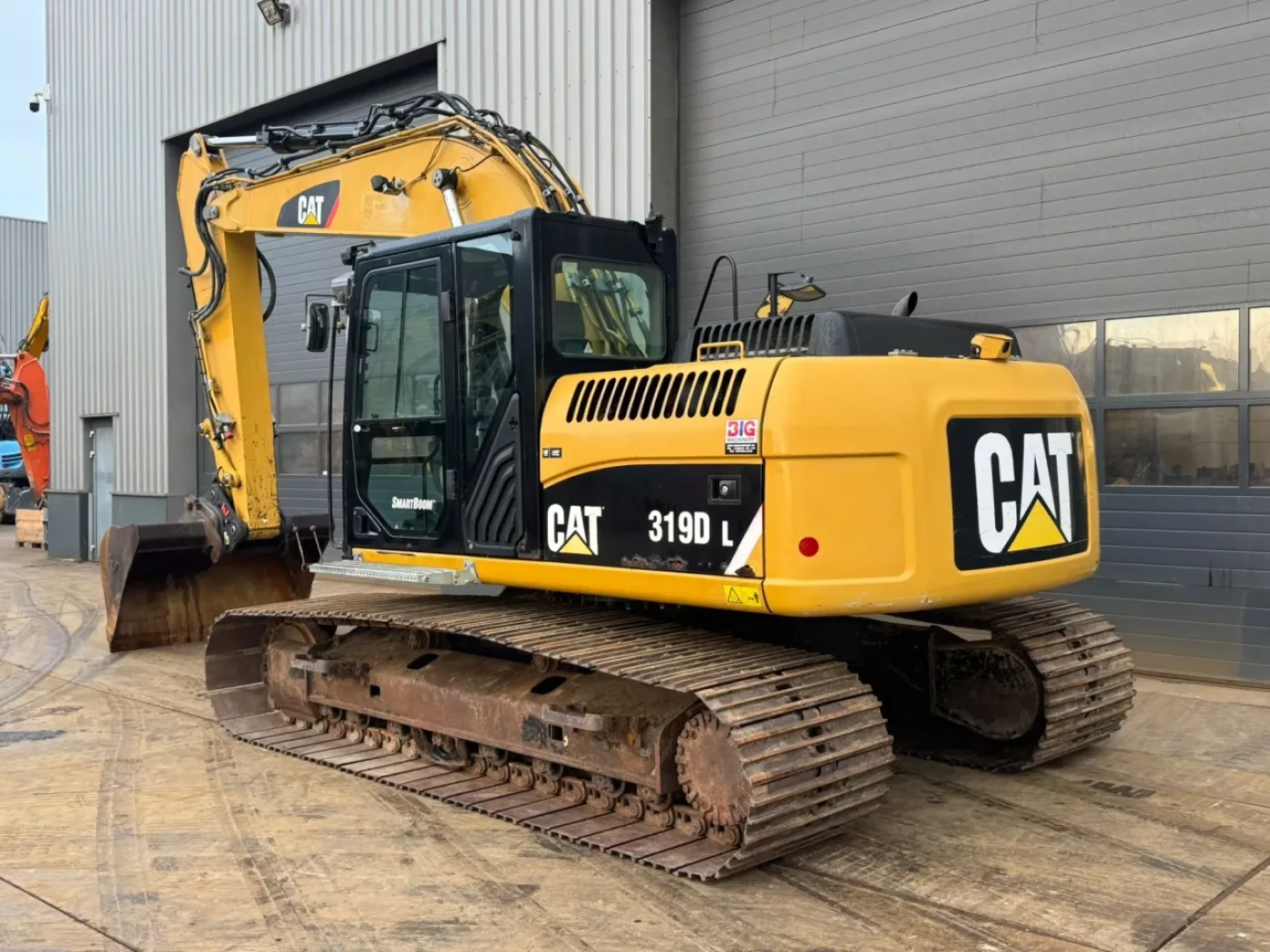 Caterpillar 319DL - 3