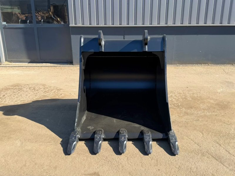 Excevation bucket / EBHD-3-70-130-T / CW40