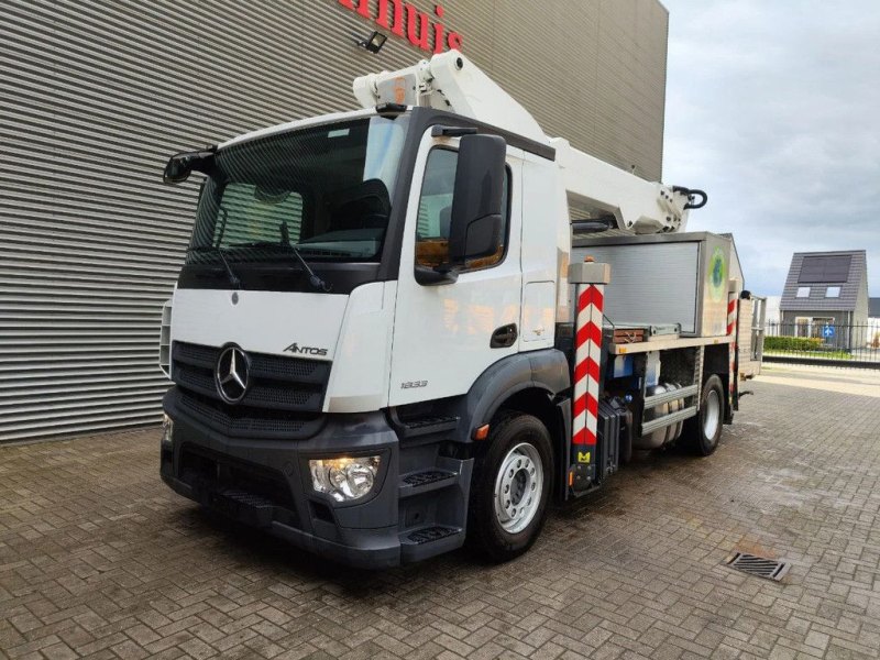 Mercedes-Benz Antos 1833 4x2 France Elevateur 284 TBE