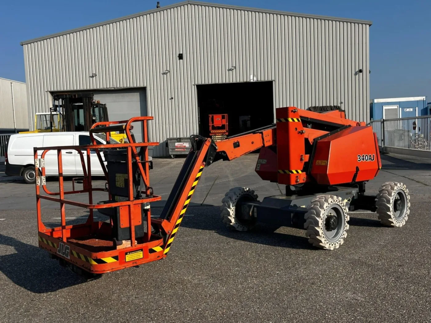 JLG 340AJ - 4