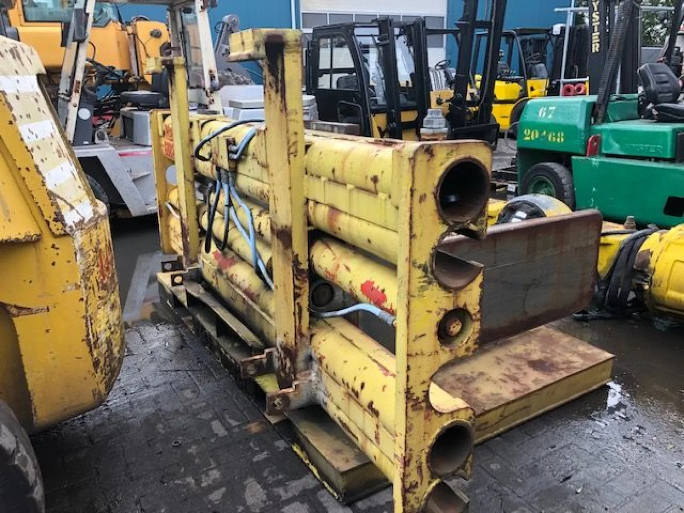 Auramo P1000 BALE CLAMP - 3