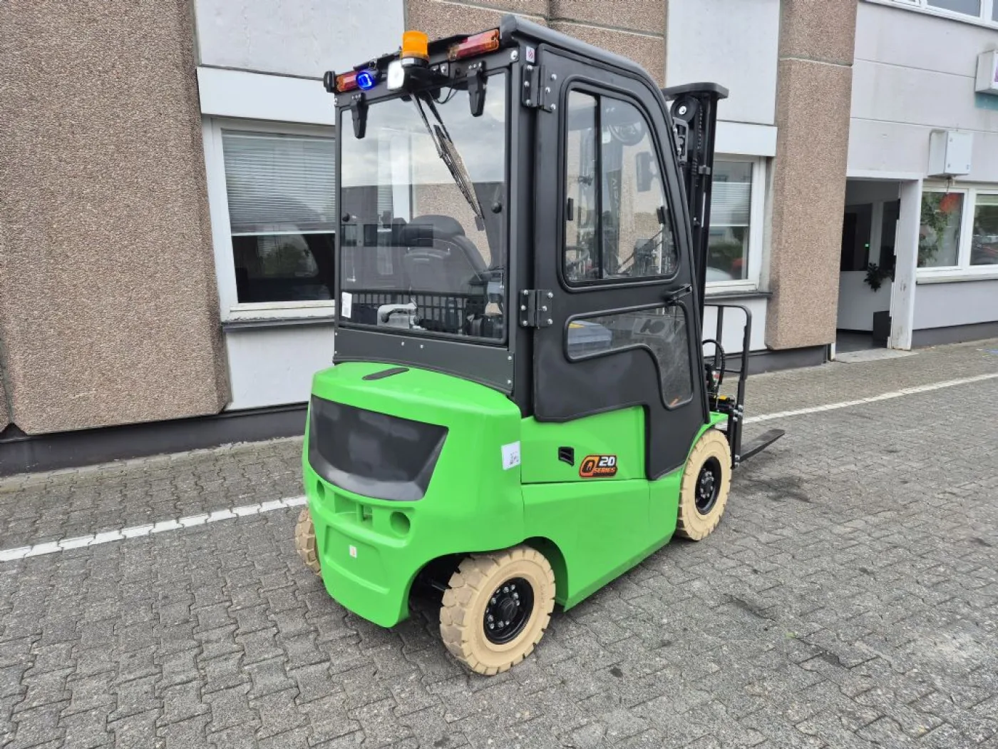 Noblelift FE4P20QC - 6