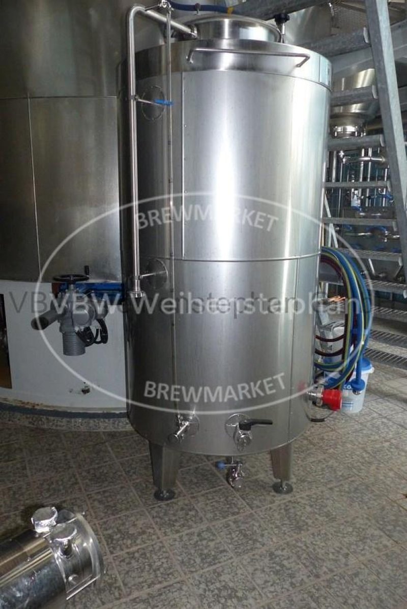 Sour wort tank