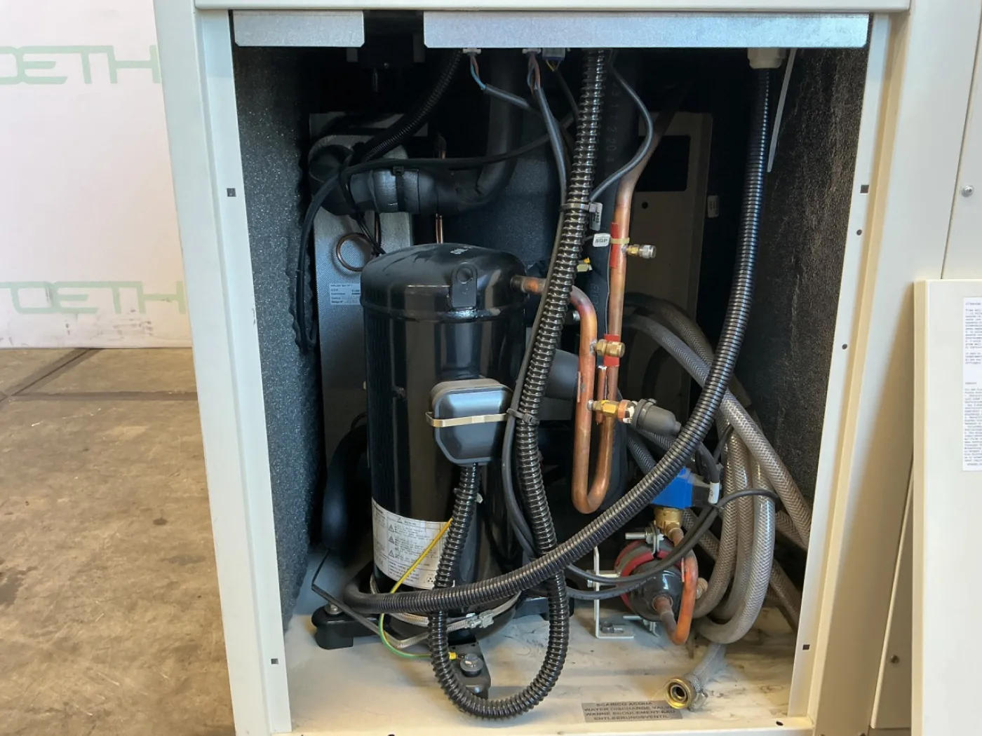 Aermec WRL081 EA P - Temperature control unit - 7