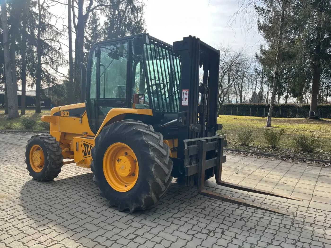 JCB - 930 - 2