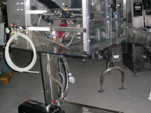ALIMENTATORE AUTOMATICO DI PRODOTTI – PACMATEC – MOD. PA60 AUTOFEEDER