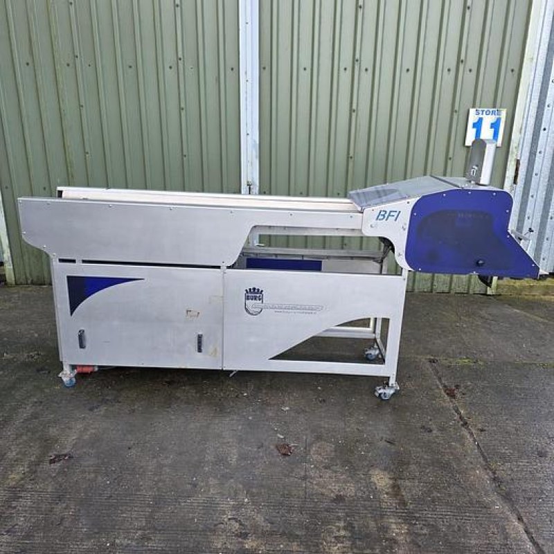 BFI Fruit or Vegetable Flow Packer