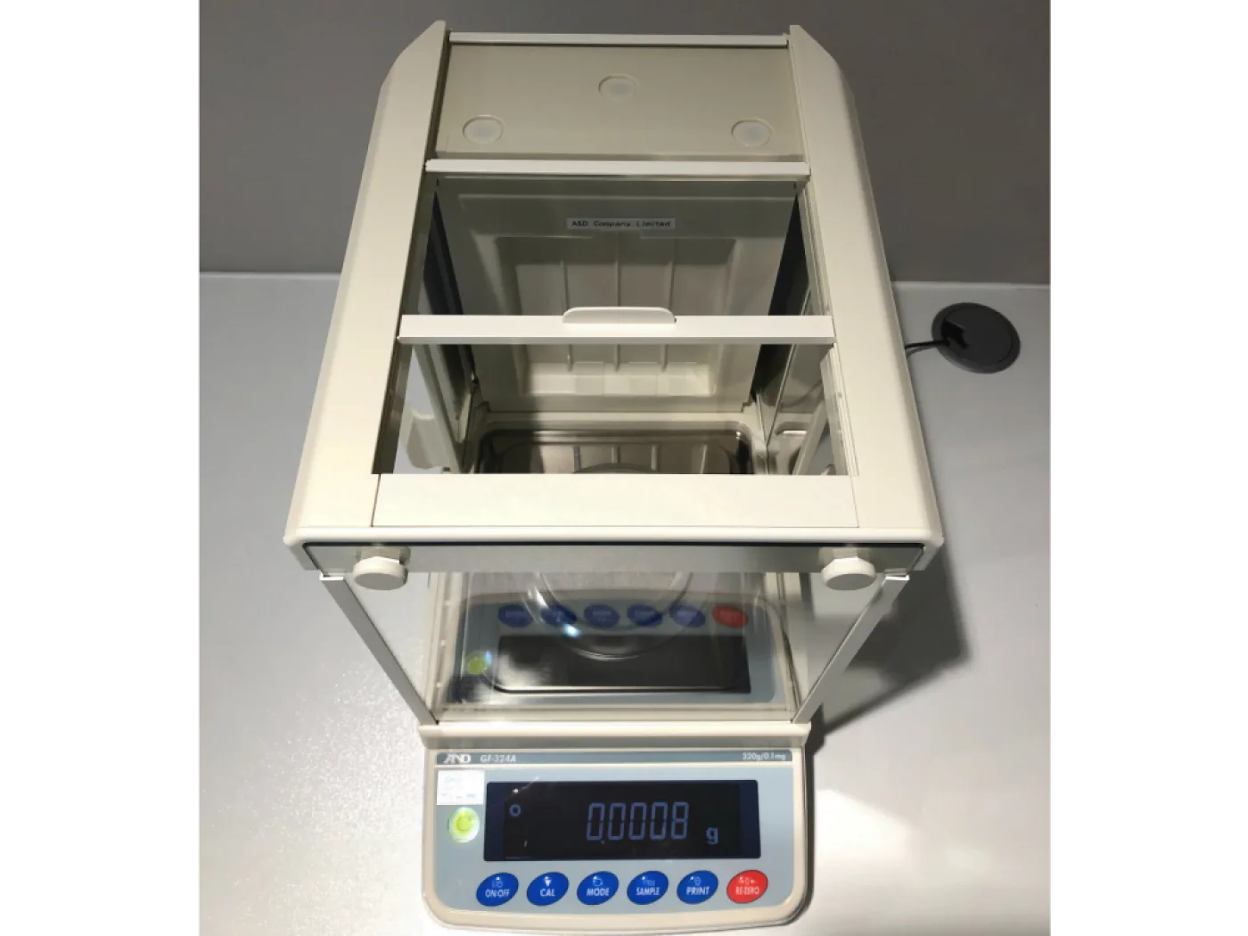 A&D GF-324A Series Analytical 4-Place Balance - 4