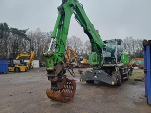 2018 SENNEBOGEN 817 E Compact Waste Material Handler