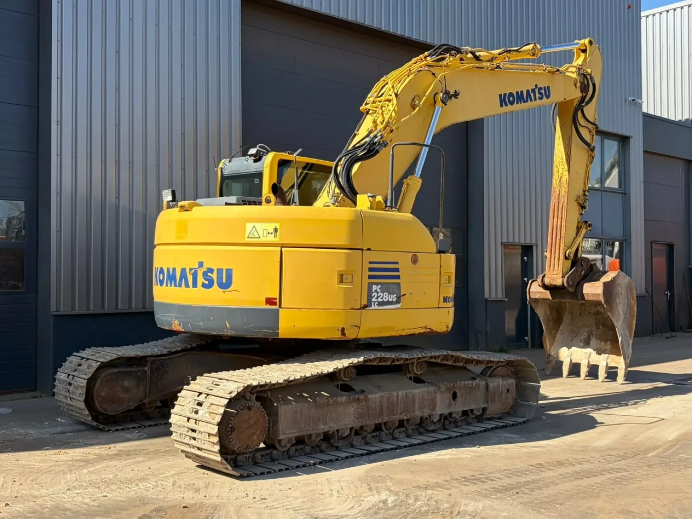 Komatsu PC228USLC-8 - 5