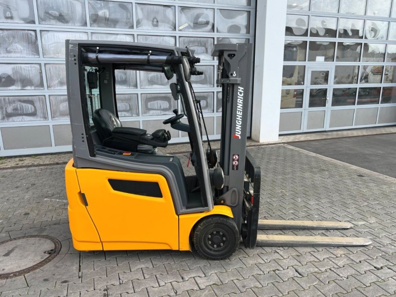 Jungheinrich EFG 215 / Triplex: 4.25m! / SS / 1.573h / 2024