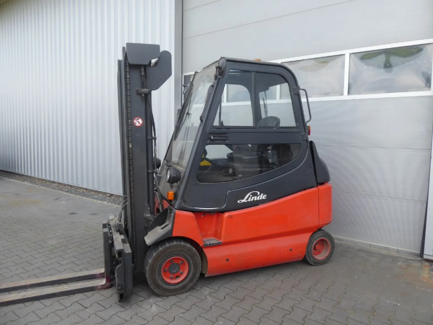 Linde E25-03/600 - 2