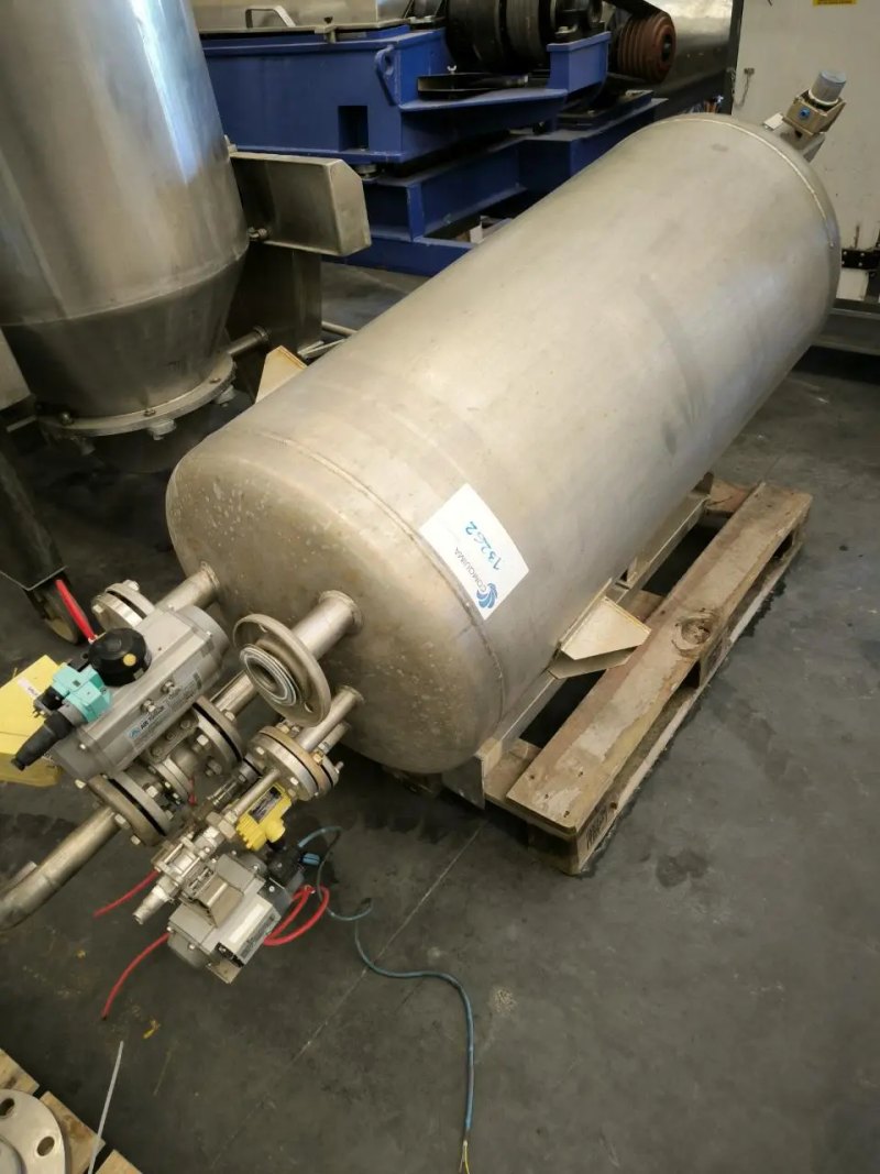 STAINLESS STEEL TANK 475 LITERS